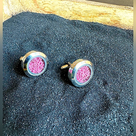 Timeless Moss Cuff Links- Pink - Picture 10 of 11